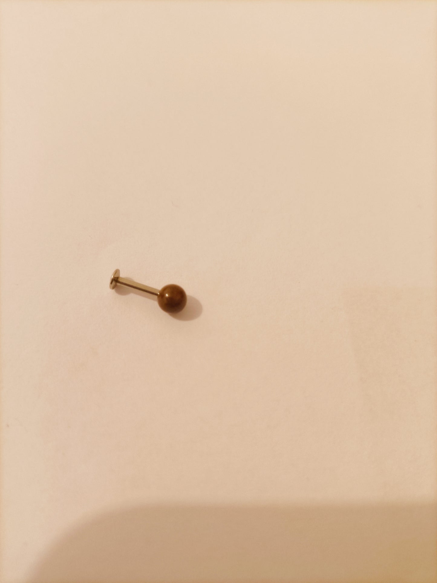 đŻ Piercing labret ou cartilage â Ćil de tigre & purification Ă©nergĂ©tique 6mm