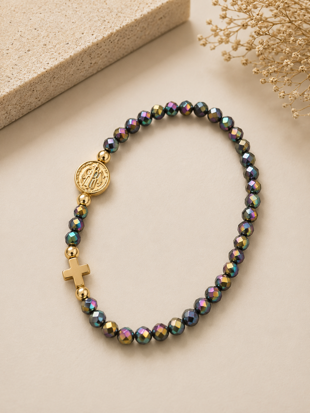 Bracelet Fin en Perles Facettées avec Médaille Miraculeuse & Croix