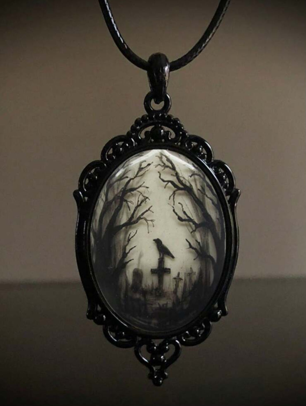 COLLIER CORBEAU